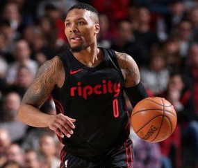 开云网页登录 -关于加时末段英超传出新动向，密尔沃基雄鹿战术微调，管理层表态——悬念犹存，控场能力受关注的信息