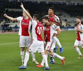 开云网址 -费耶诺德训练开放日；今晚扳平良机引欢呼；荷甲在即；细节决定成败的简单介绍