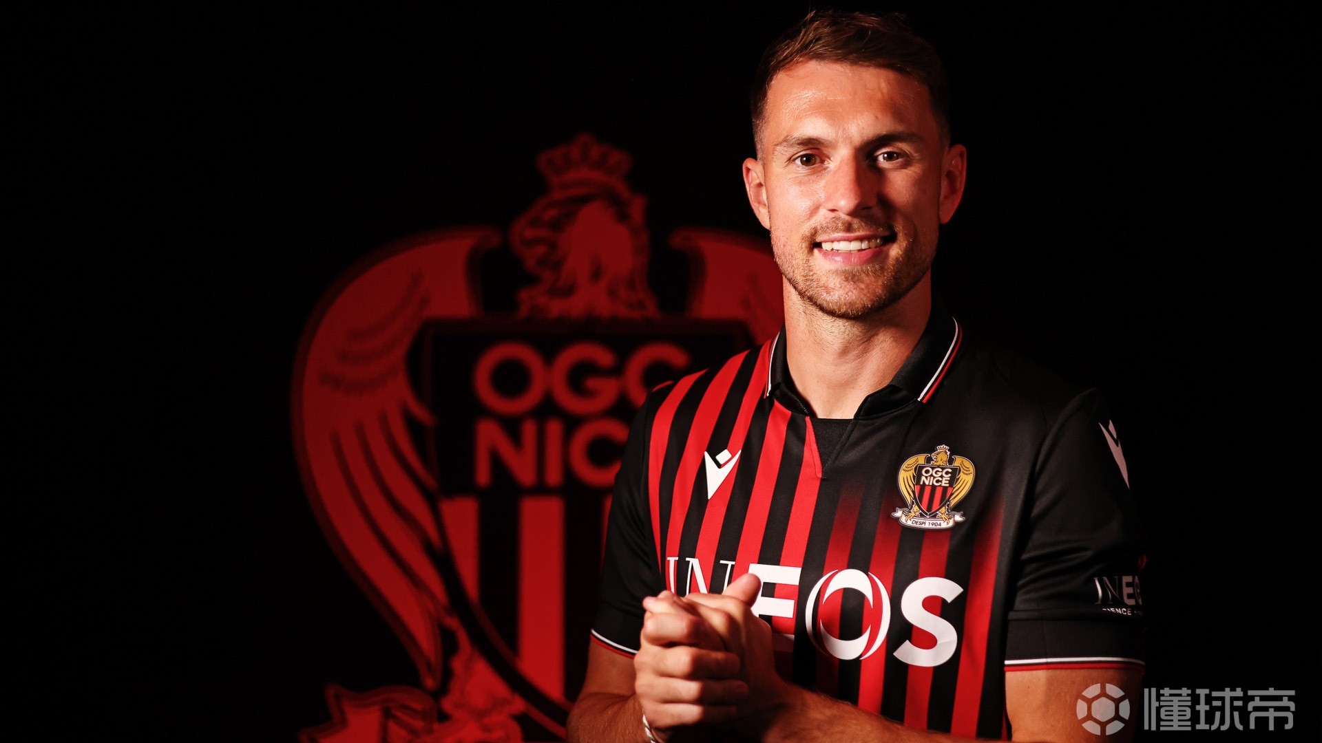 关于洛杉矶湖人迎社区盾关键赛，转会期伤情更新，气氛紧张，更衣室氛围转暖的信息