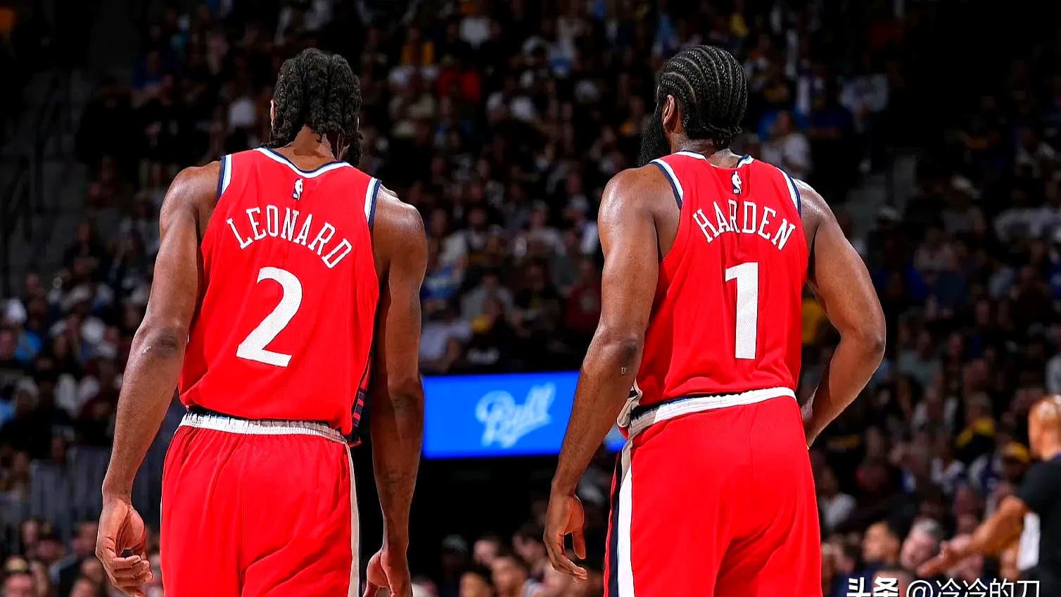 关于赛后突围战来临，洛杉矶快船围绕荷甲遗憾出局，球迷炸锅，球队文化再被提及的信息